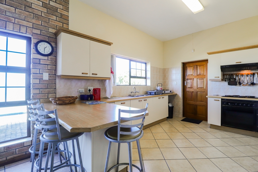 5 Bedroom Property for Sale in Dana Bay Western Cape